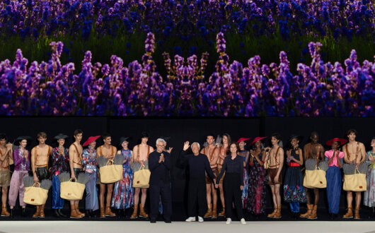 【エンポリオ アルマーニ】2025春夏メンズコレクション